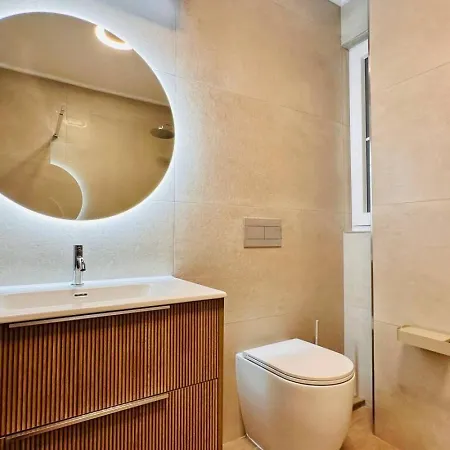 Lägenhet Opulent 2 Bedroom Short Walk From The Waterfront Sliema